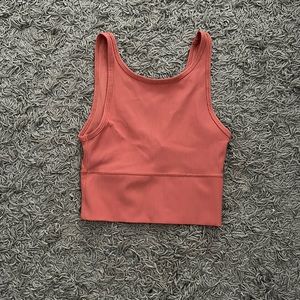 Lulu salmon colored tank